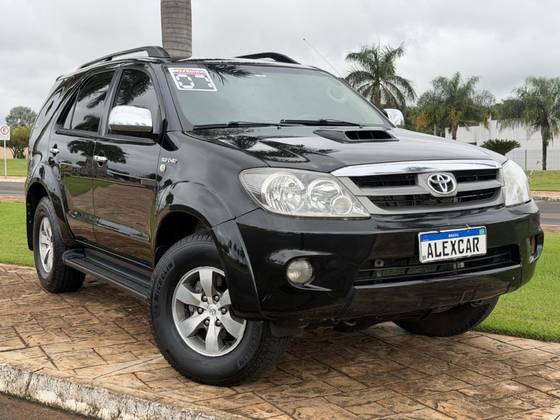 TOYOTA HILUX SW4 3.0 SRV 4X4 16V TURBO INTERCOOLER DIESEL 4P AUTOMÁTICO